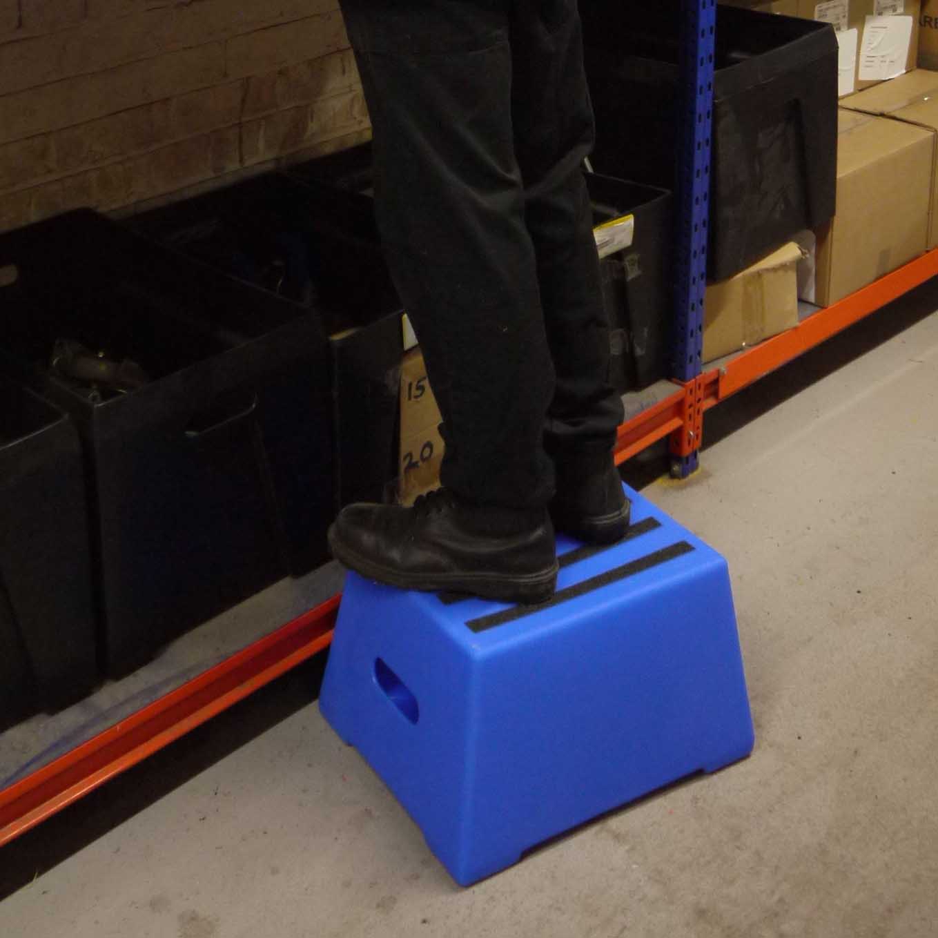 Plastic 1 Step Safety Steps