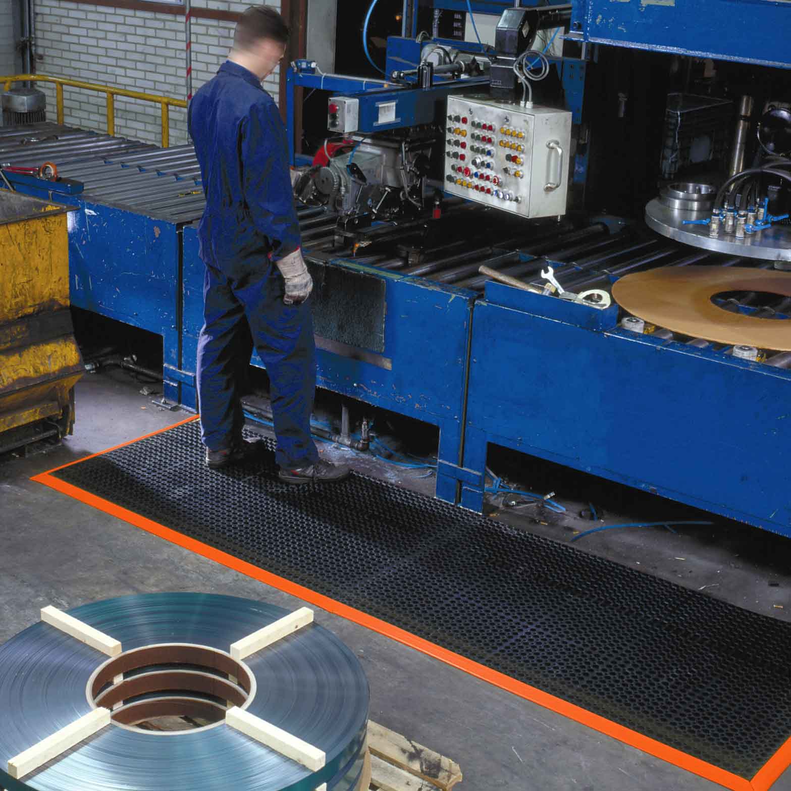 Oilzone Anti-Fatigue Matting