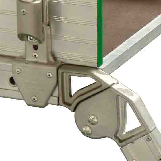 3 Tread Industrial Bridging Platform Steps