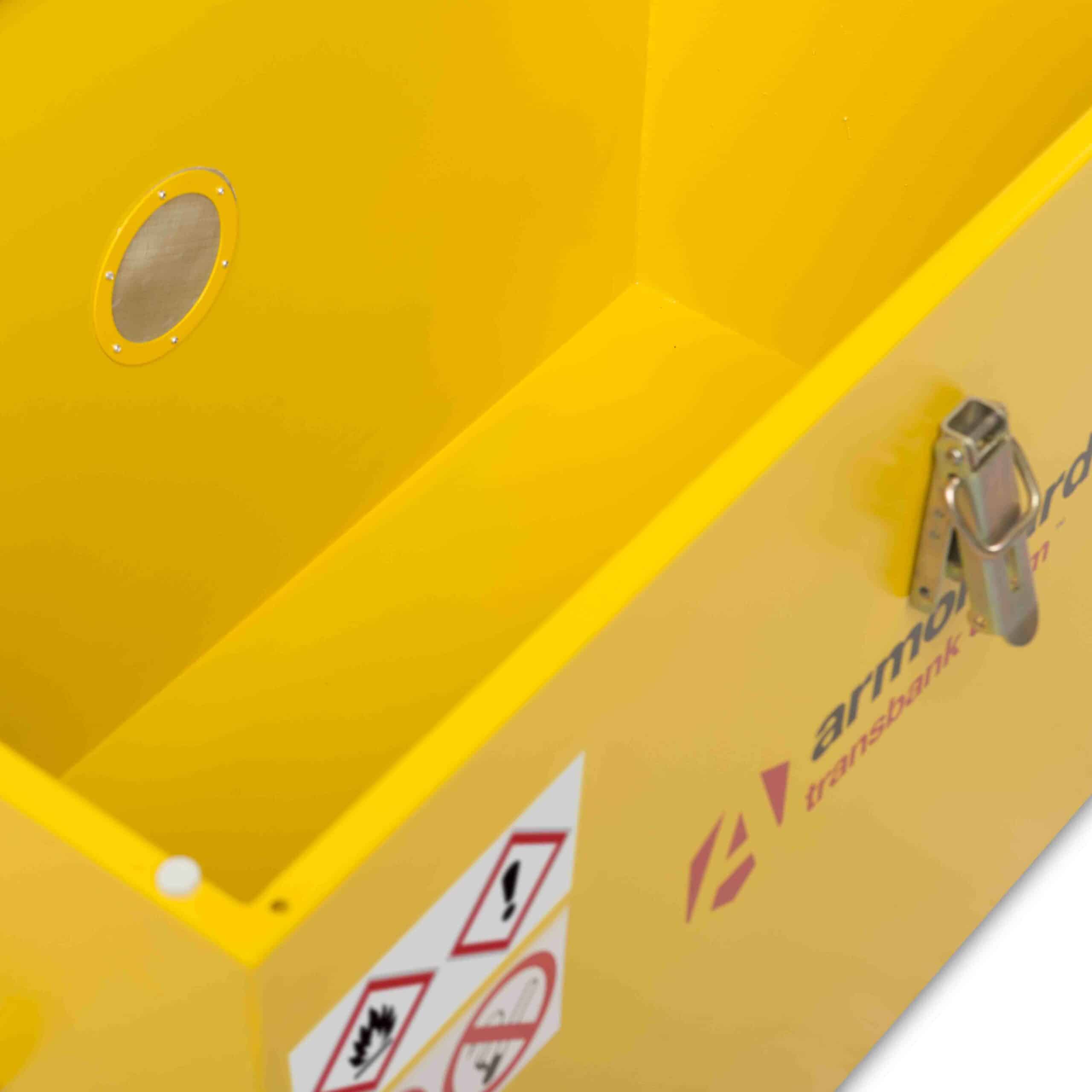 Armorgard Transbank Chem TRB4C