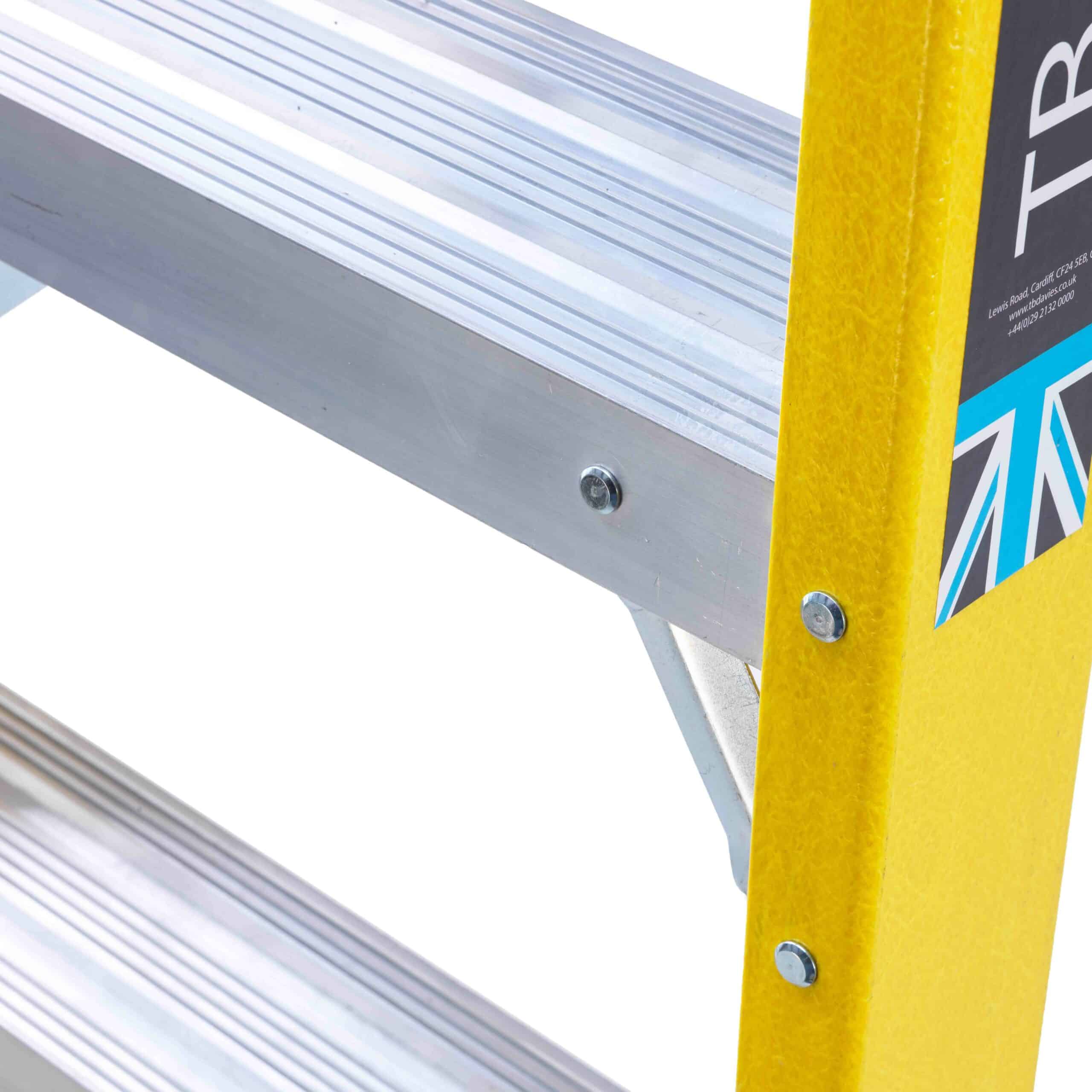 Fibreglass Platform 8 Tread Step Ladders