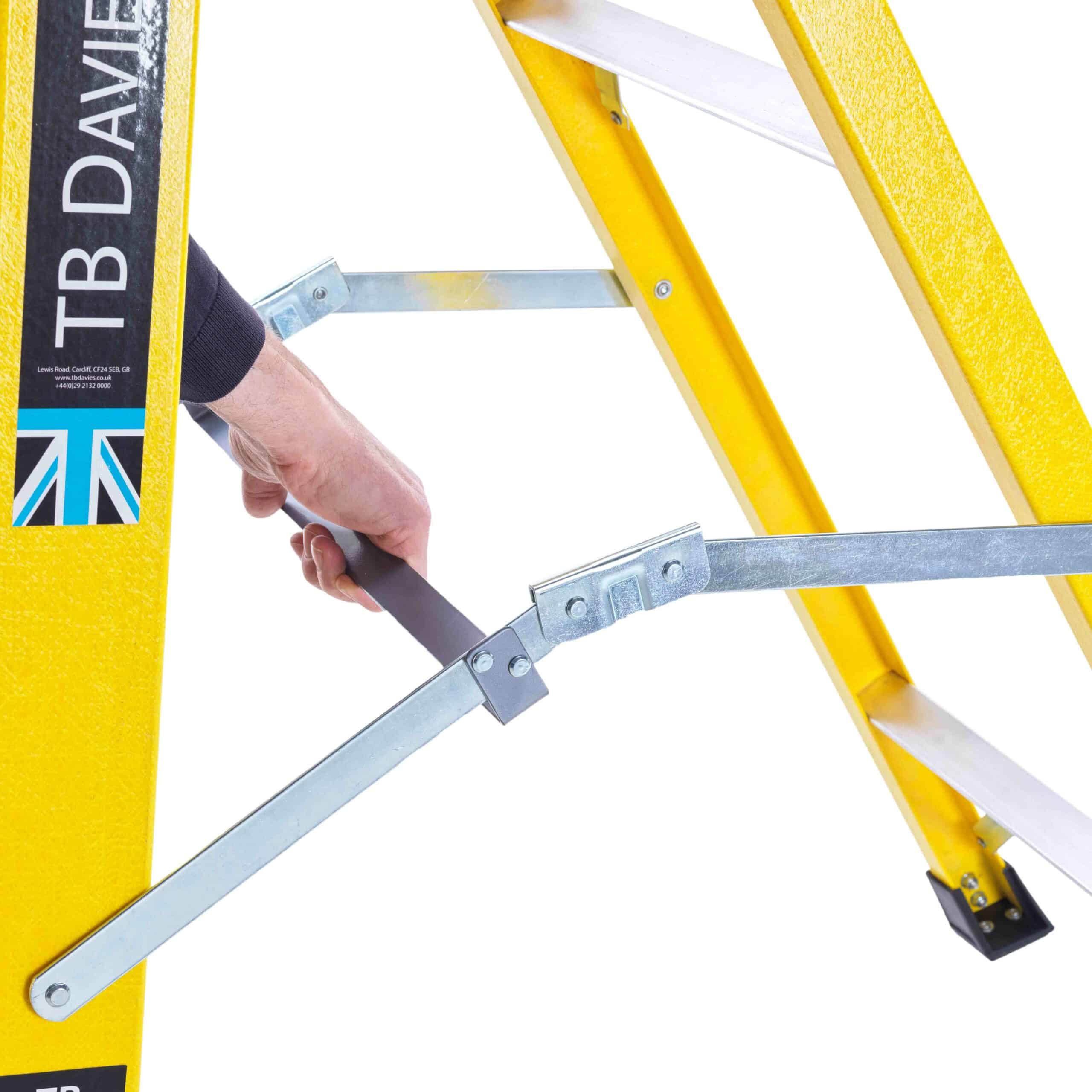 Fibreglass Swing Back 6 Tread Step Ladders