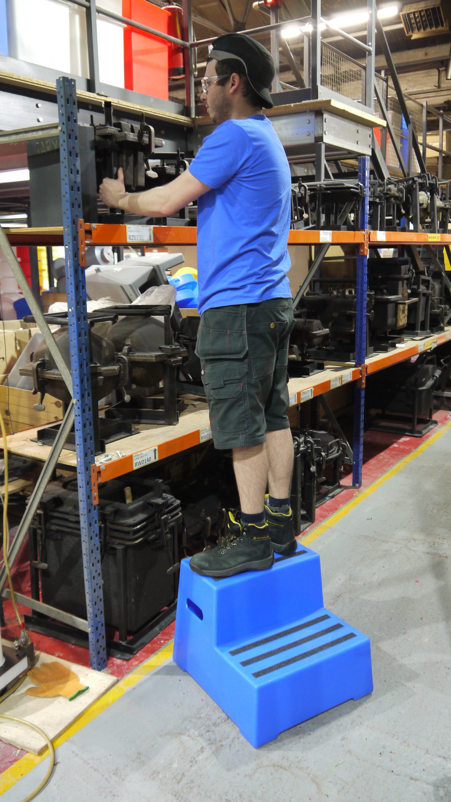 Plastic 2 Step Safety Steps