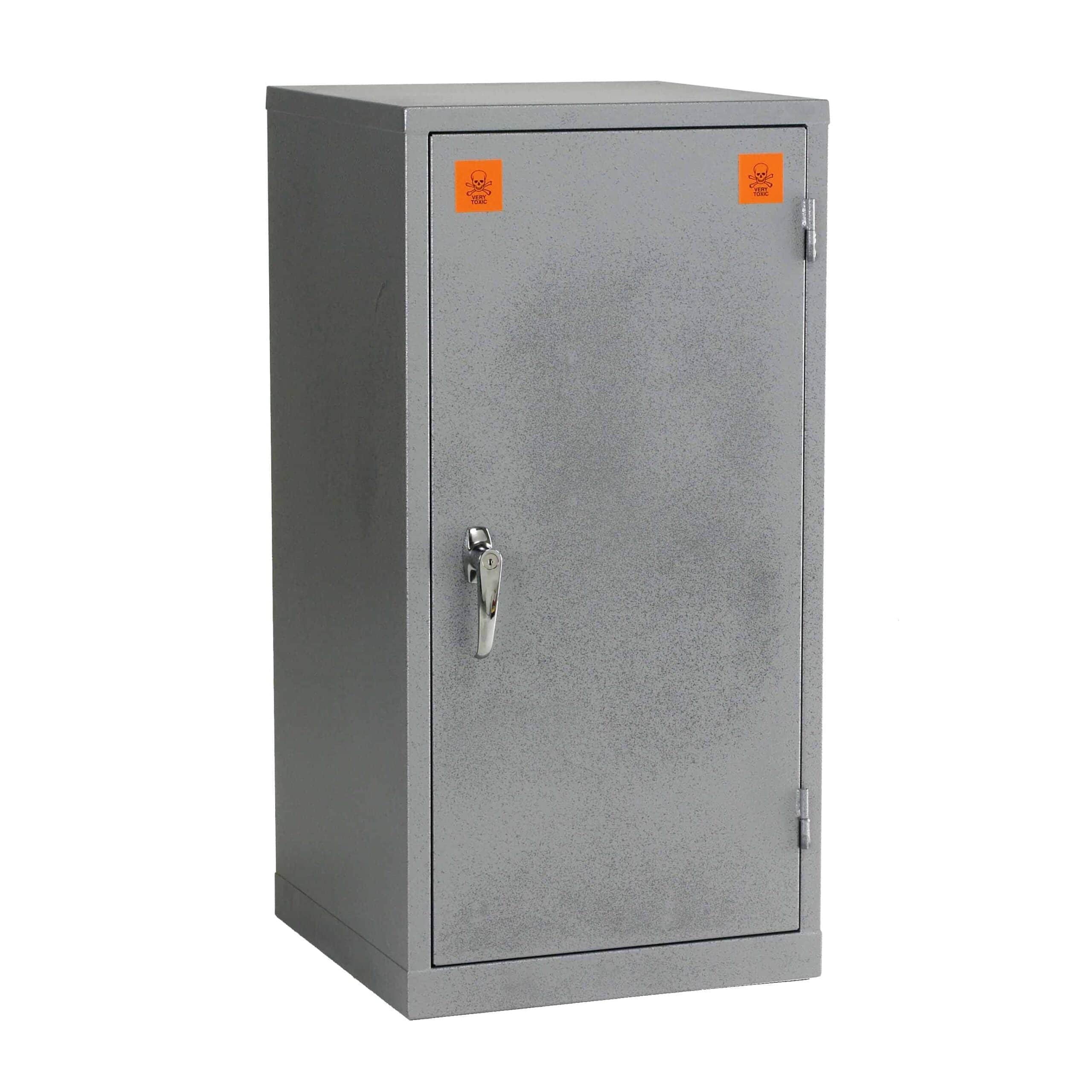 SU02C COSHH Storage Cabinets