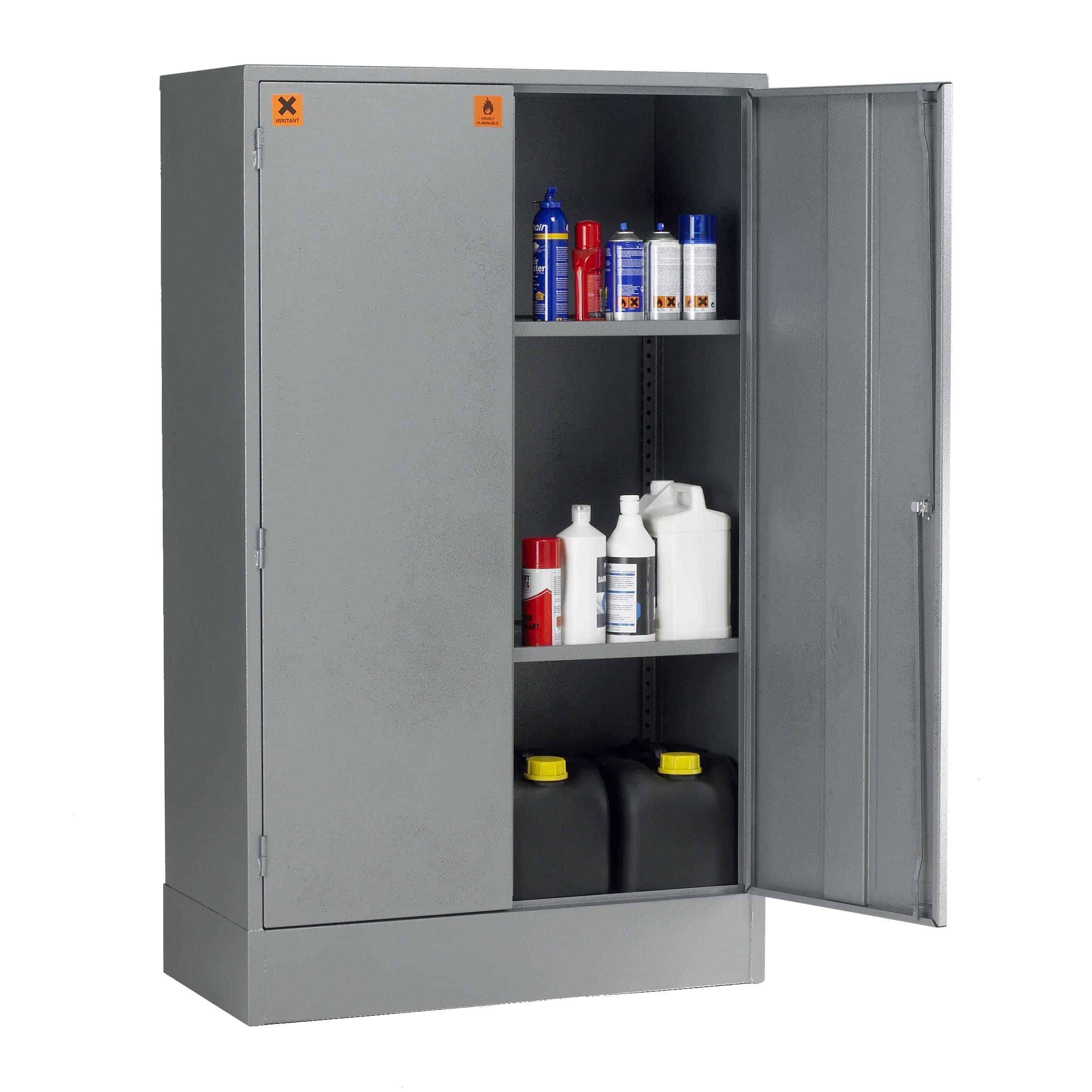 SU07C COSHH Storage Cabinets