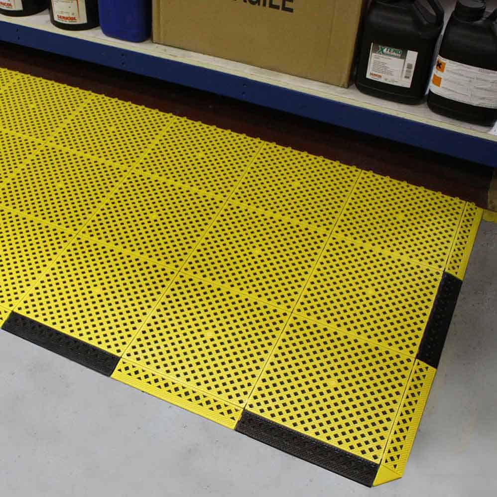 Kumfi Tile PVC Interlocking Matting
